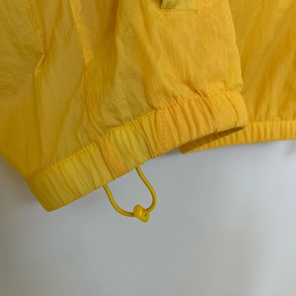 Champion 1/2 Zippered Manorak Anorak Windbreaker Jacket - Medium